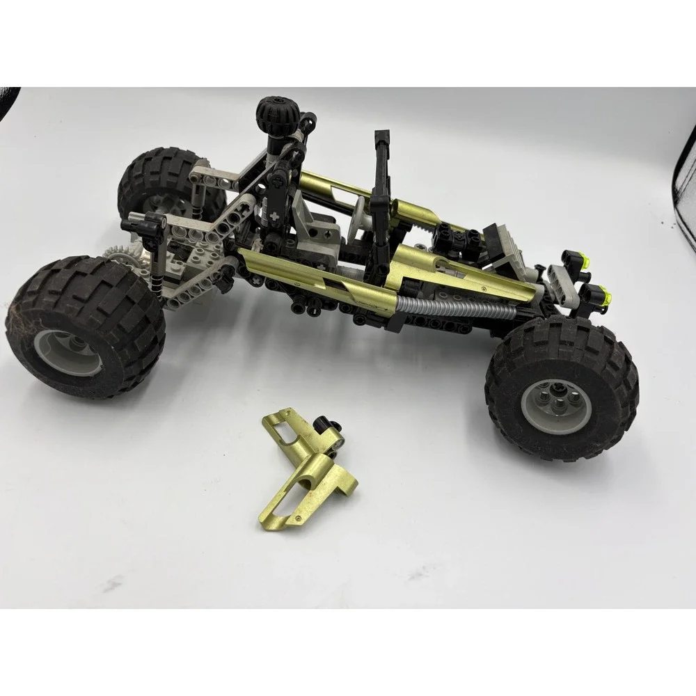 LEGO‎ Technic 8520 Millennium Slizer Throwbots Off-Road Vehicle Incomplete Parts